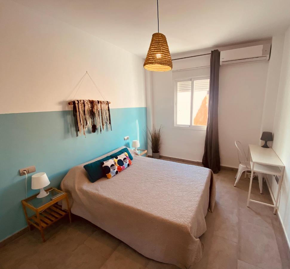 Apartamentos Chuita Playa Málaga Esterno foto