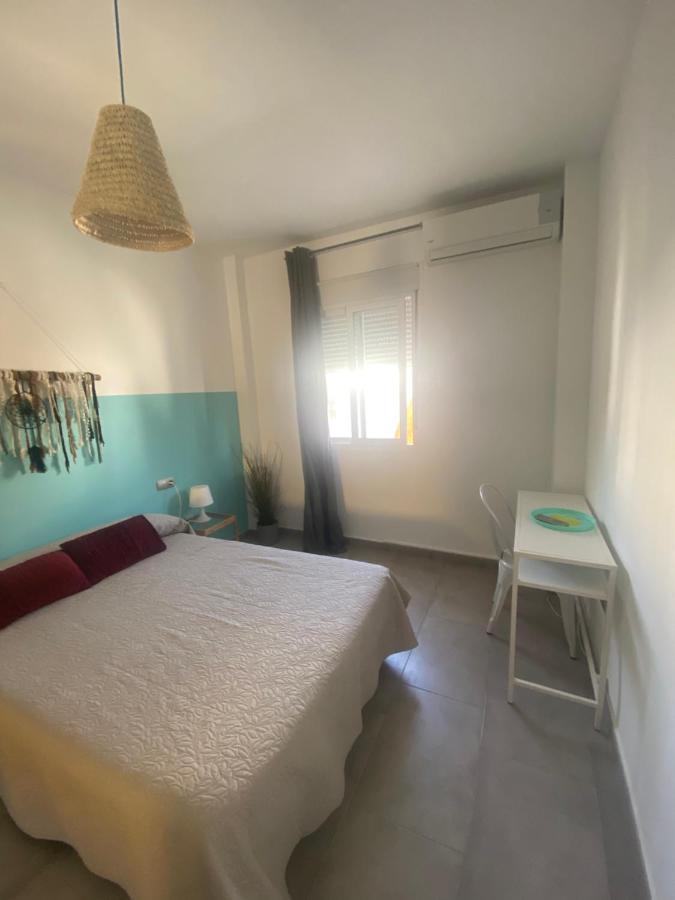 Apartamentos Chuita Playa Málaga Esterno foto
