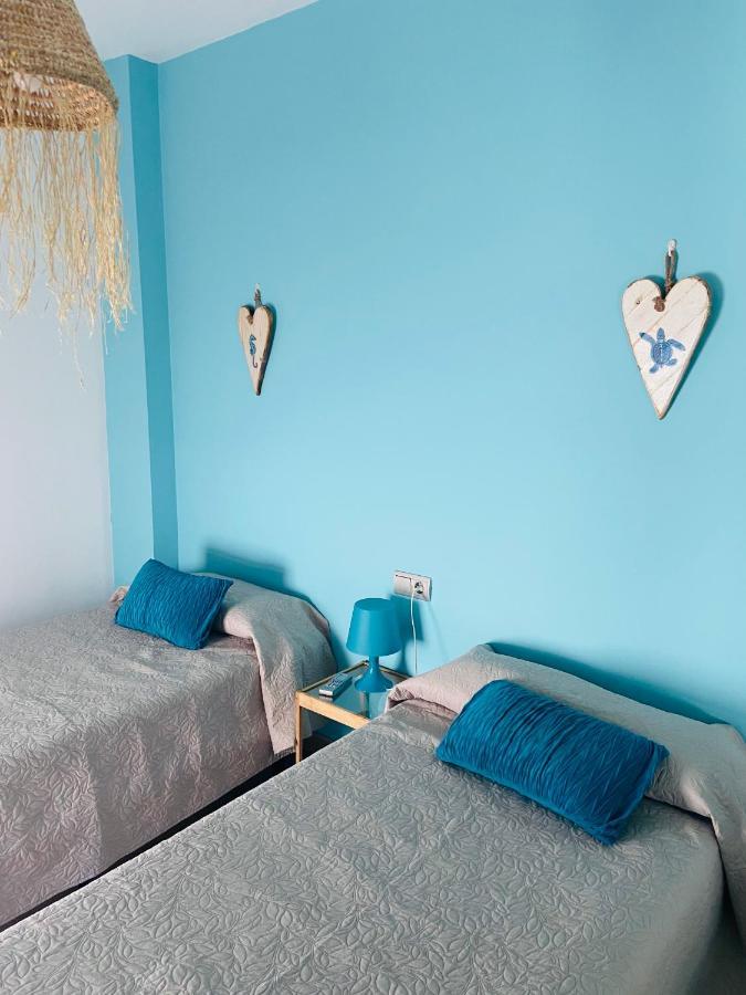 Apartamentos Chuita Playa Málaga Esterno foto